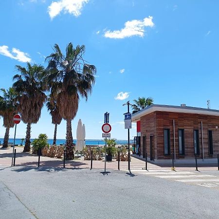 Lamberti Beach Apartment - 150 M From The Sea - Just Renewed - Wifi Savona Exteriér fotografie