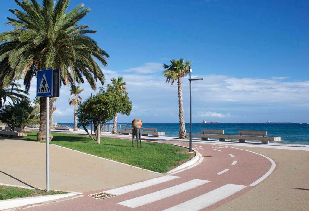 Lamberti Beach Apartment - 150 M From The Sea - Just Renewed - Wifi Savona Exteriér fotografie