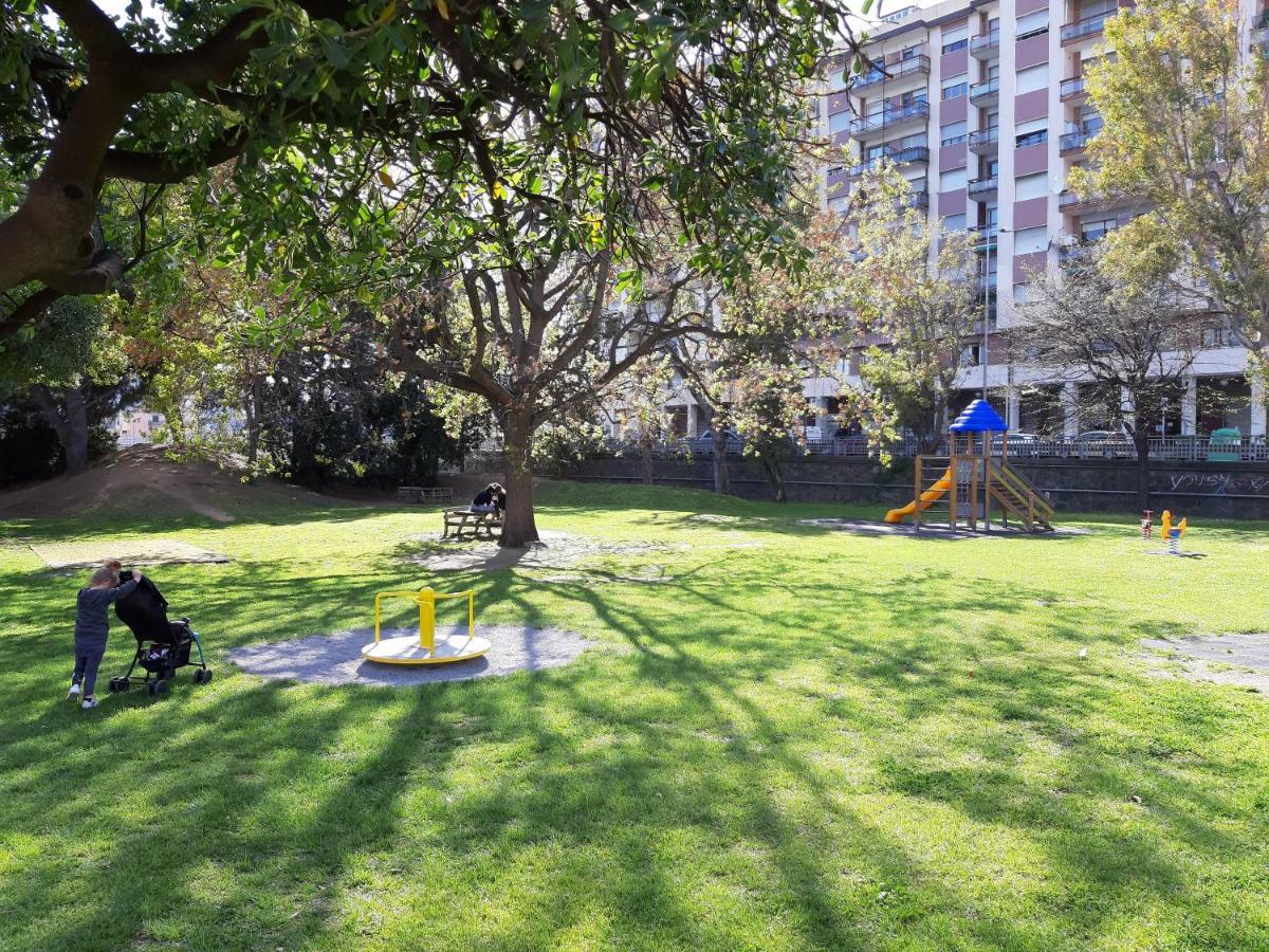 Lamberti Beach Apartment - 150 M From The Sea - Just Renewed - Wifi Savona Exteriér fotografie